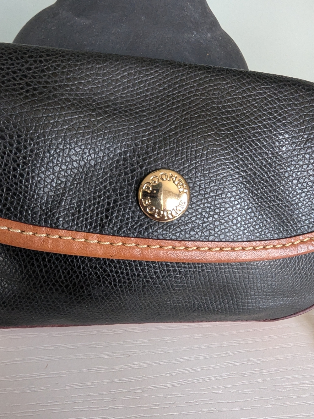 Dooney & Bourke Black Leather Small Wristlet with Tan Trim - Picture 2 of 10